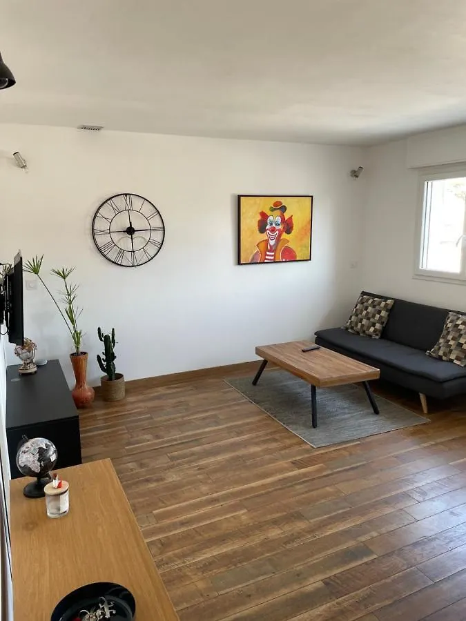 Appartement Tout Equipe A 50 Metres Des Plages Carnac Apartment
