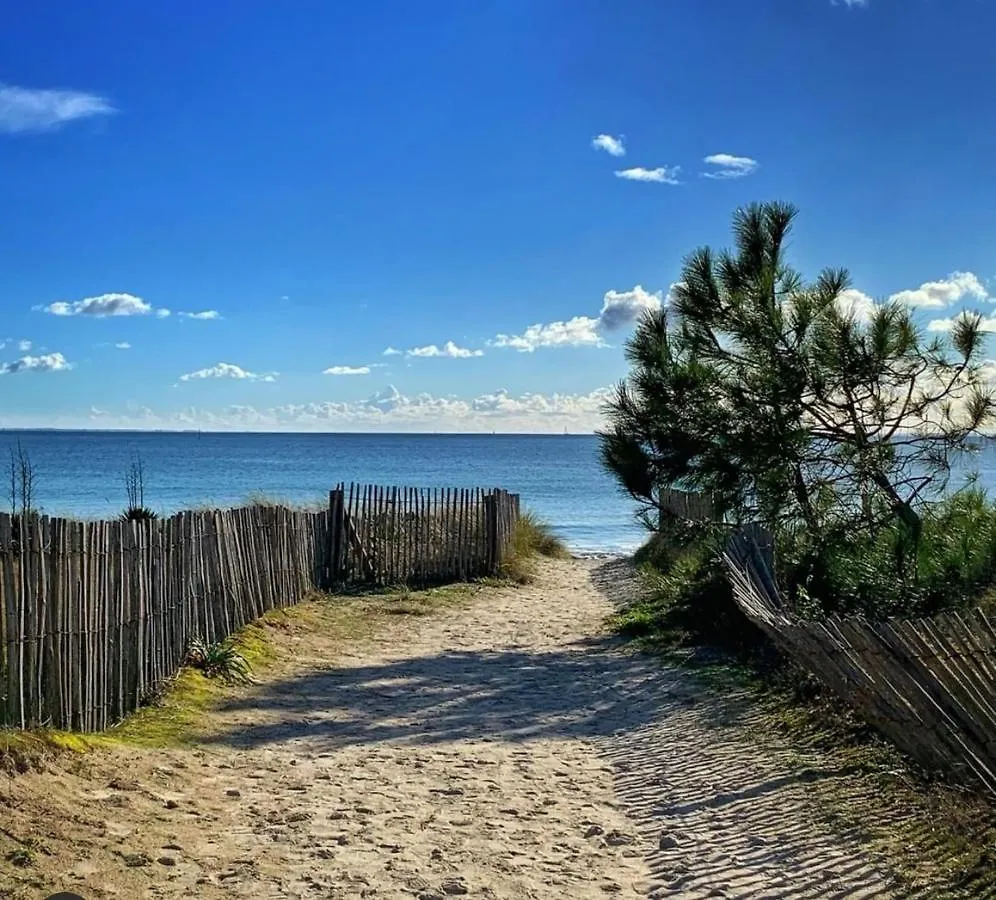 Appartement Tout Equipe A 50 Metres Des Plages Carnac Apartment